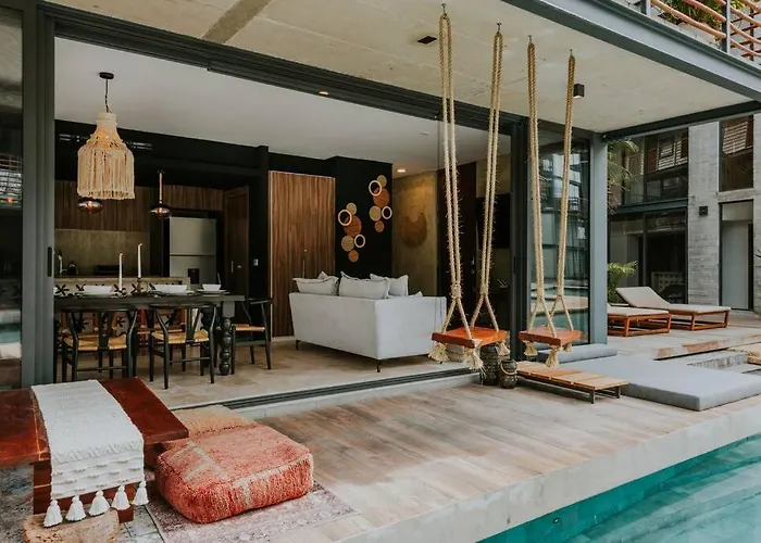 Cenote + Swim-up + Luxury *